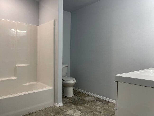 Building Photo - 3 bed 2 bath in Frenship ISD