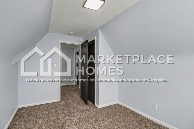 Building Photo - 18431 Teppert St
