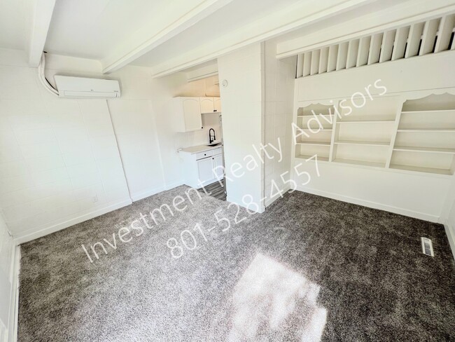 Primary Photo - Renovated Apartment in Sugarhouse!