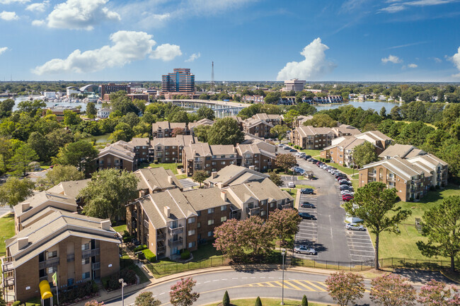 Aerial Photo - Hampton Harbor Apartments