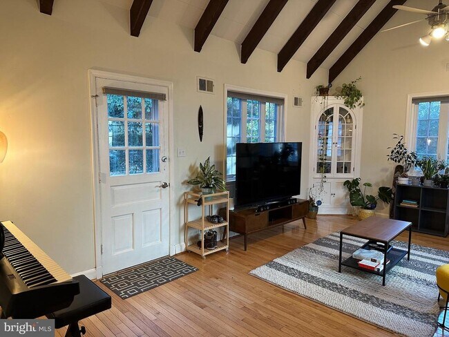 Building Photo - 4411 Edgefield Rd