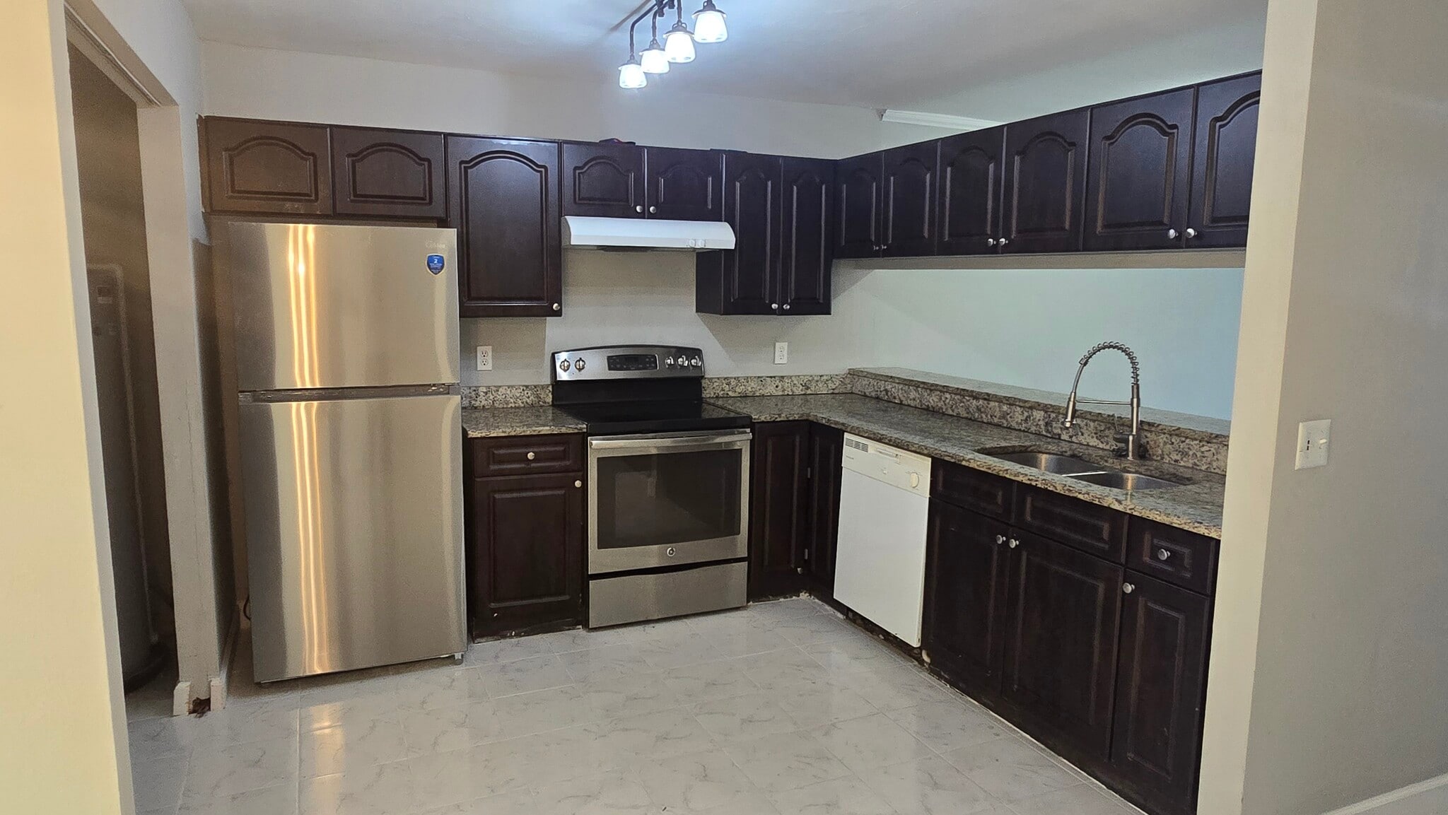 Building Photo - 12665 Castle Hill Dr