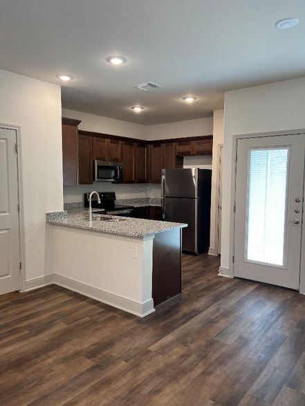 Building Photo - 13506 Tulipwood Nook