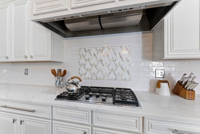 Building Photo - 828 Keith Rd