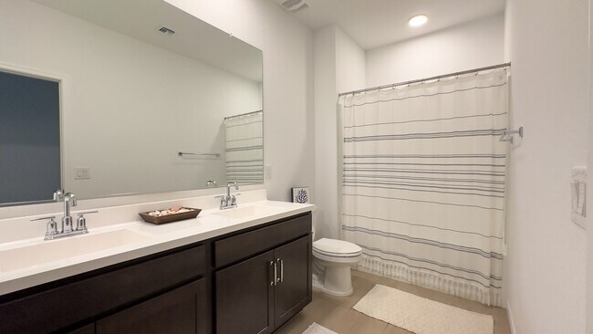 Building Photo - 4214 Nora Dr