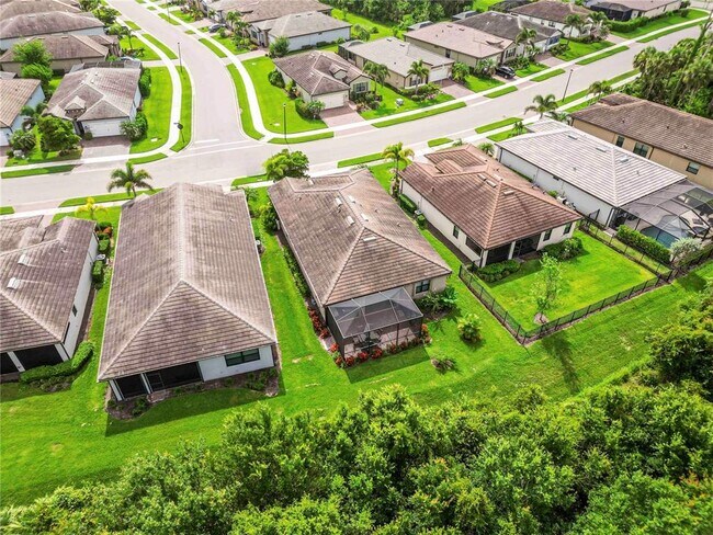 Building Photo - 20765 Swallowtail Ct