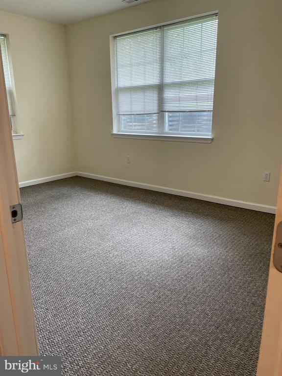 Building Photo - 5 Union St