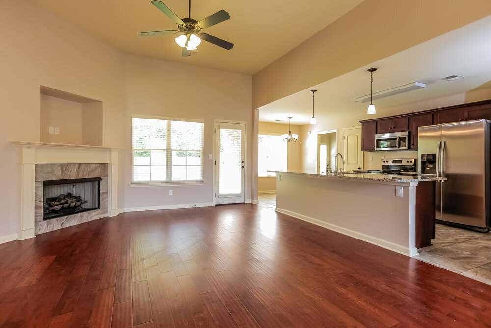 Building Photo - 2665 Cherry Tree Dr