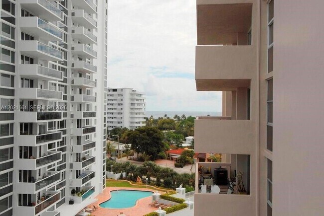 Building Photo - 2701 N Ocean Blvd