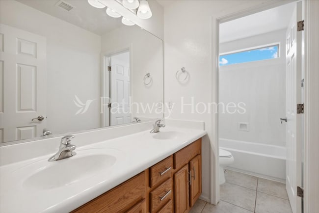 Building Photo - 17762 W Watson Ln