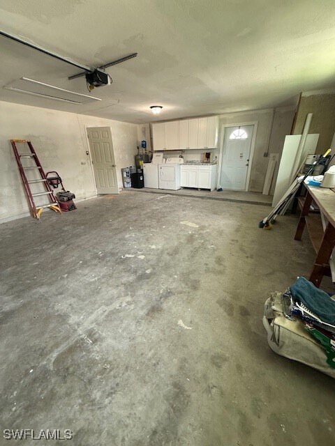 Building Photo - 4964 Viceroy St