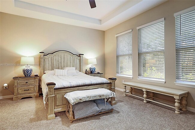 Building Photo - 545 Ranch Oak Cir