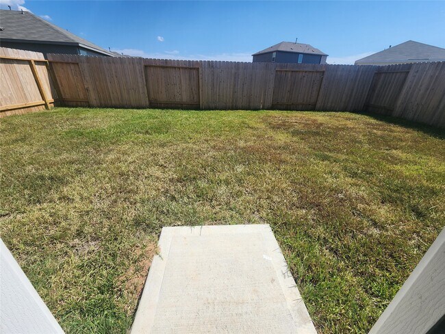 Building Photo - 14804 N Ascot Bnd Cir