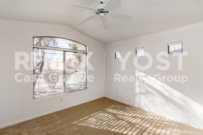 Building Photo - Greenbelt-Backed Home with Bright, Spacious Interiors!