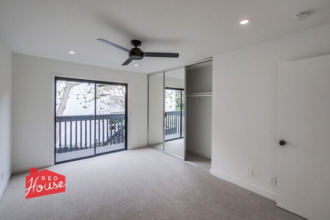 Building Photo - 408 Bristol Rd