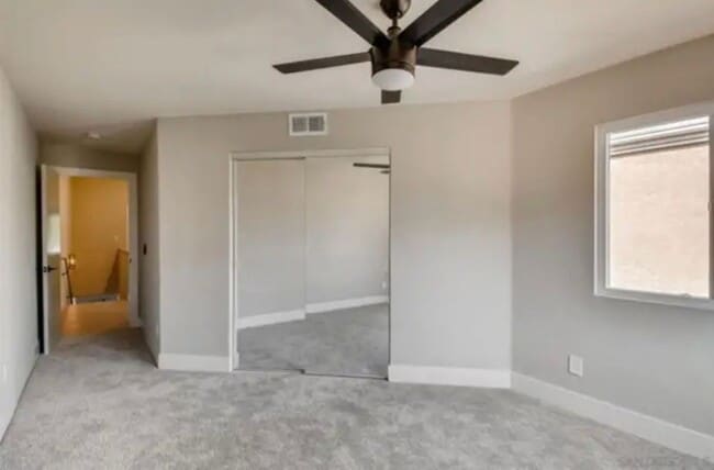 Building Photo - $3,700 - 3 Bed / 2.5 Bath Upgraded Townhome in The Knolls Community