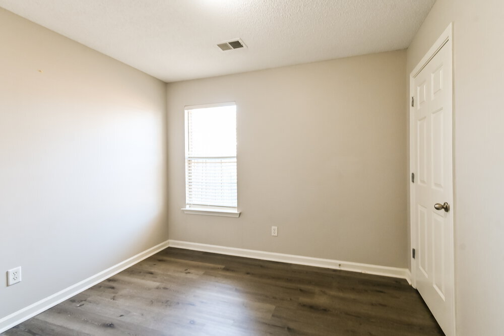 Building Photo - 5871 Carrel Cove