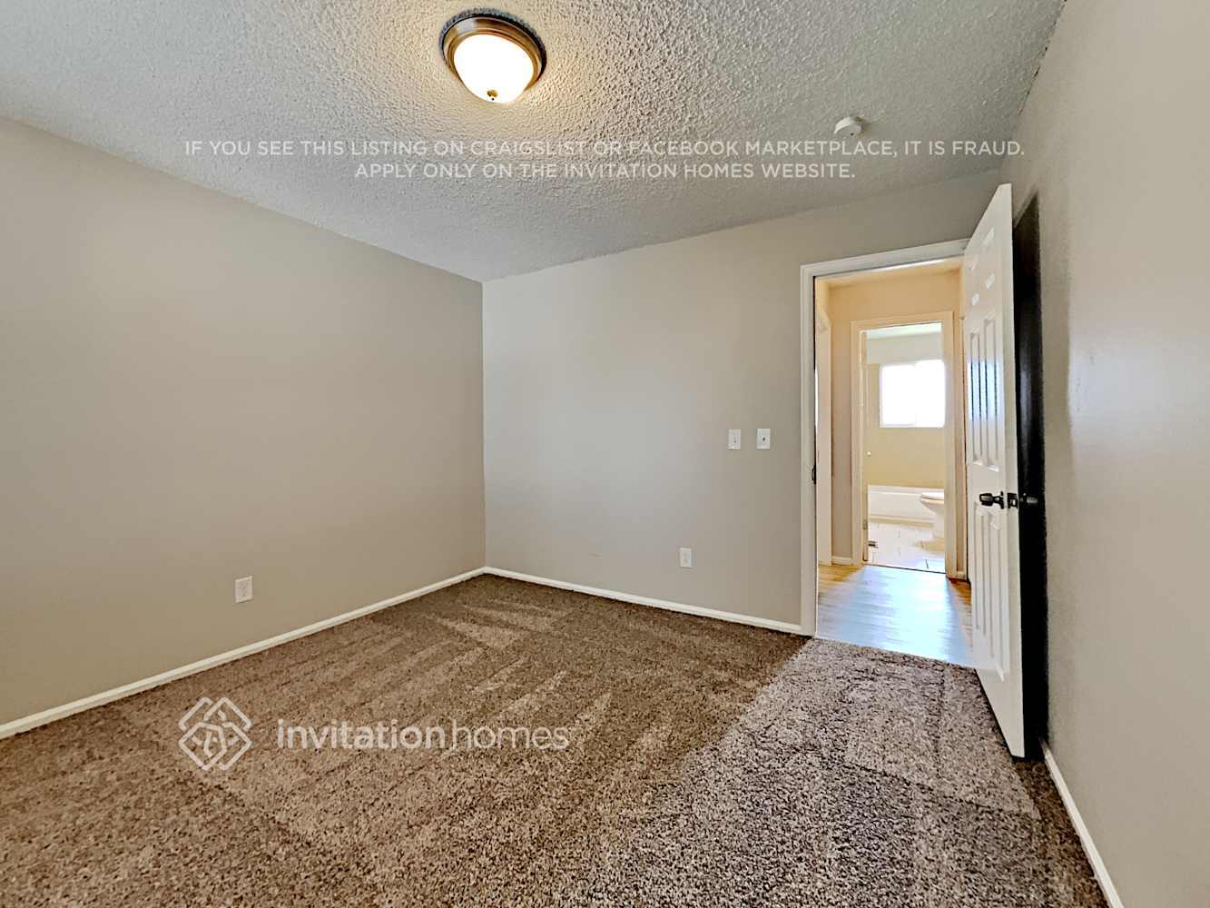 Building Photo - 9434 Brentwood St