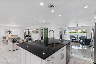 Building Photo - 2500 Kings Lake Blvd
