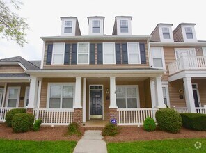 Building Photo - Hard to find Rental in Bonterra!!!