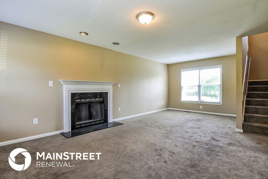 Building Photo - 191 Kings Way