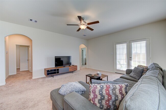 Building Photo - 10702 Millet Ct