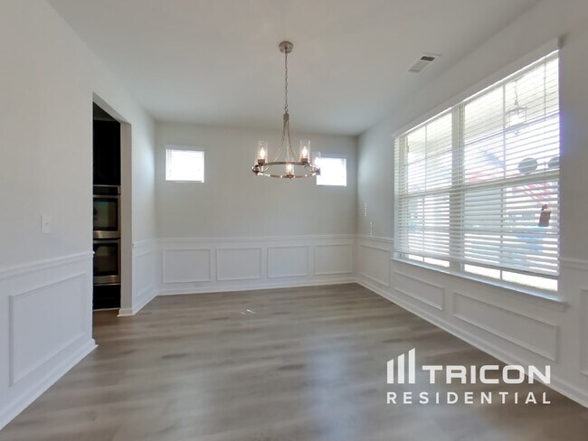 Building Photo - 7582 Crawford Ct