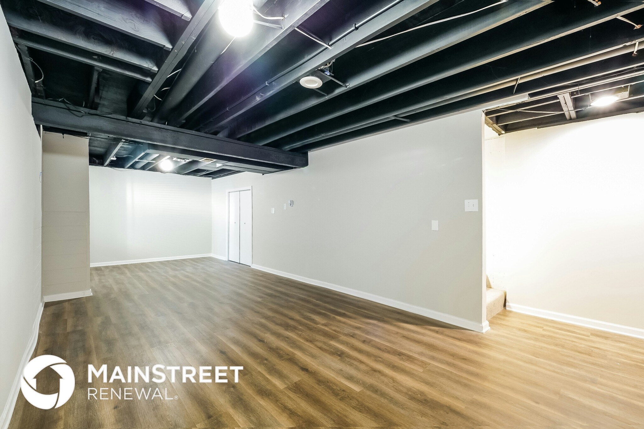 Building Photo - 8029 W 149th St