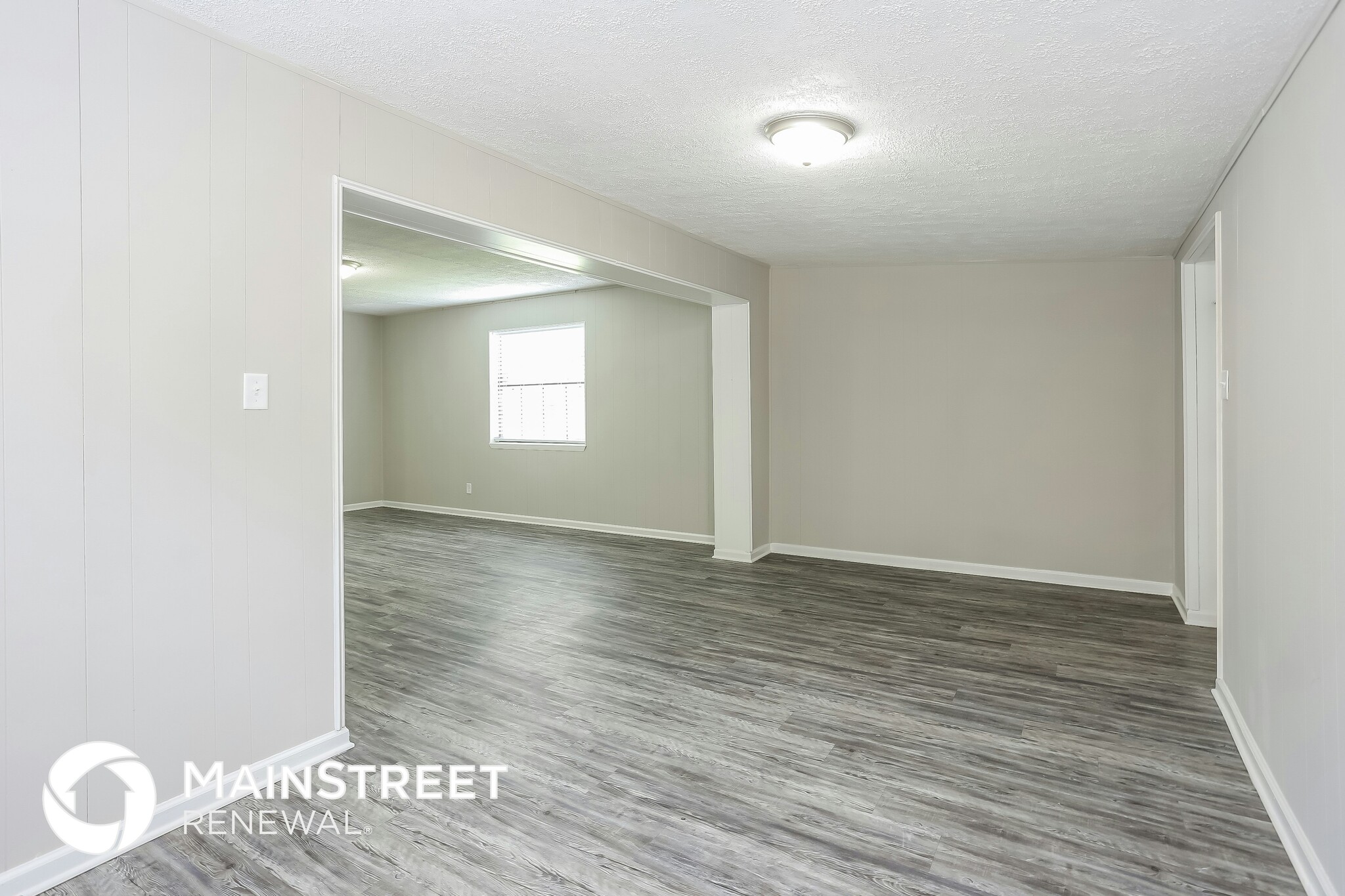 Building Photo - 6245 Green Pine Ln