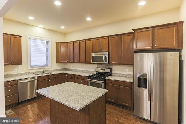 Building Photo - 20741 Jennifer Ann Dr