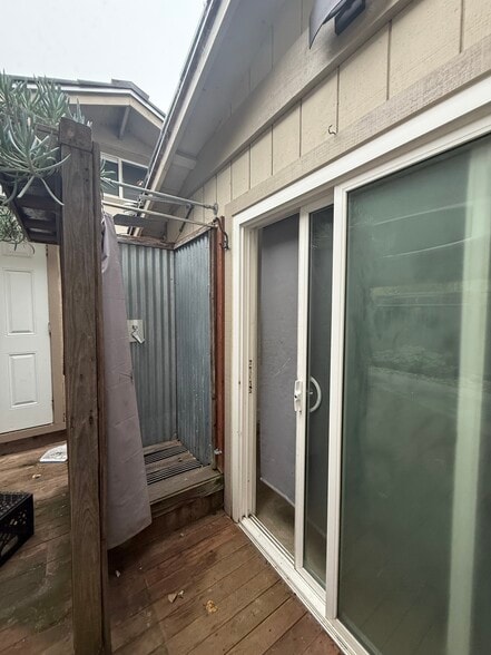 Building Photo - 521 38th Avenue, Main Unit