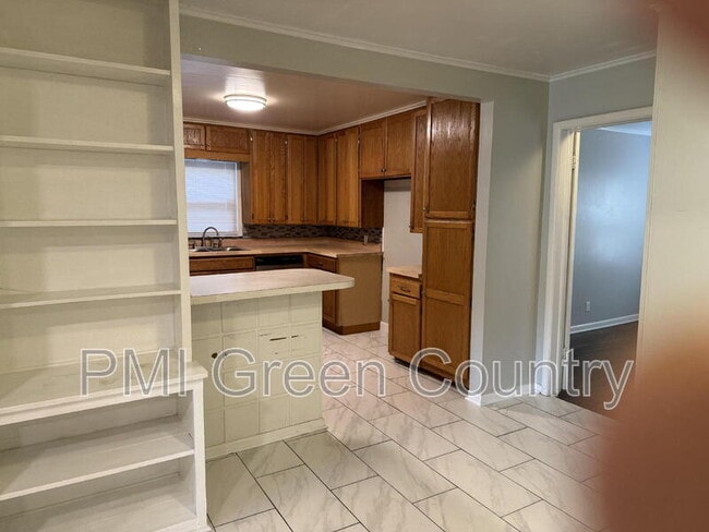 Building Photo - 4357 S Rockford Pl