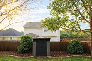 Building Photo - 169 Red Hawk Rdg