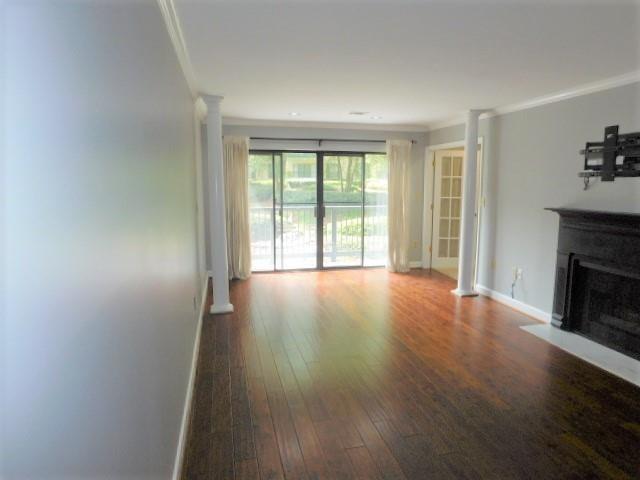 Building Photo - 4115 Pine Heights Dr NE