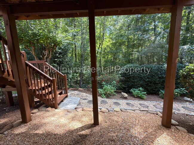 Building Photo - 8015 Wakehurst Pl