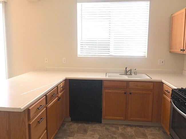 Building Photo - COMING SOON East Sparks House - 3 Bedroom ...