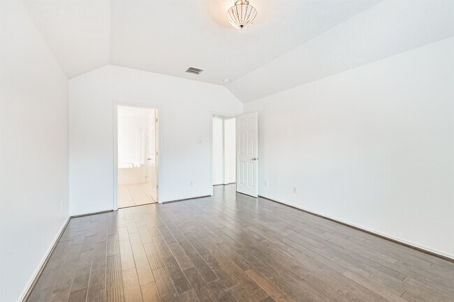Building Photo - 2507 Liza Ct