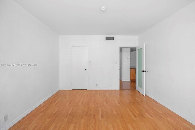 Building Photo - 3301 NE 5th Ave