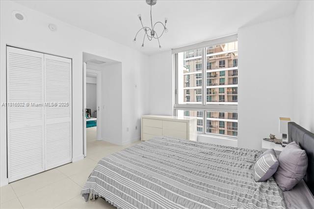 Building Photo - 300 S Biscayne Blvd