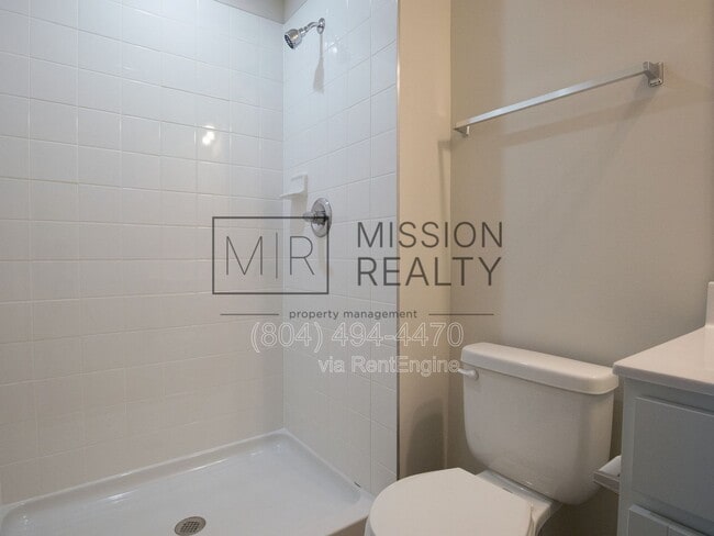 Building Photo - 4184 Pk Trl Dr