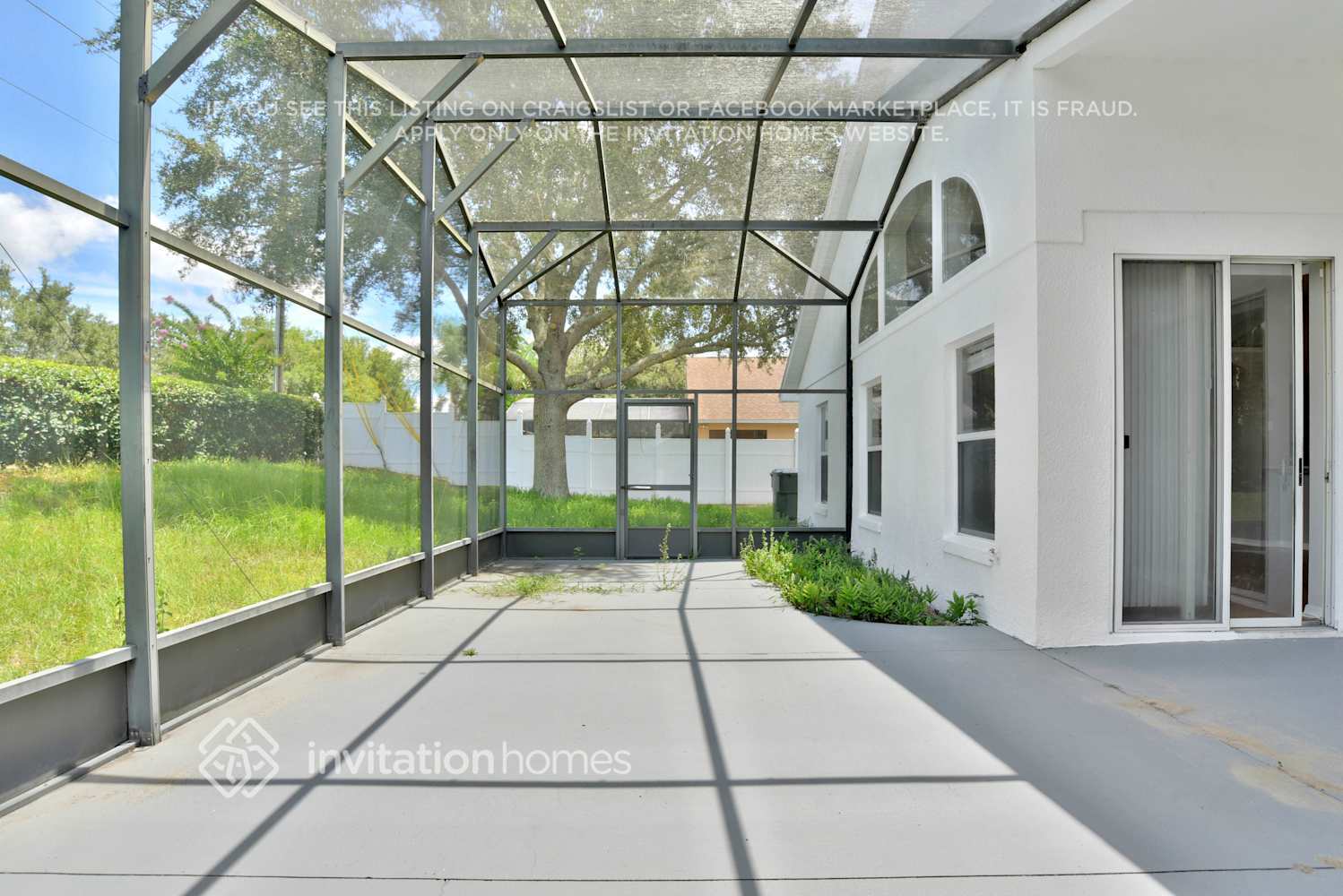 Building Photo - 1592 Silhouette Dr