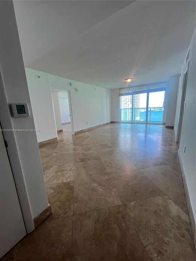 Building Photo - 31 SE 5th St