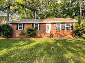 Building Photo - 406 Bryan St