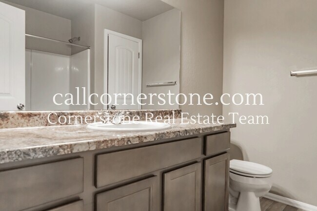 Building Photo - 7662 Jack Pne Grv