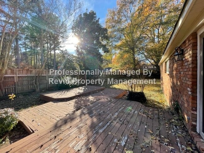 Building Photo - 99 Perkins Extd