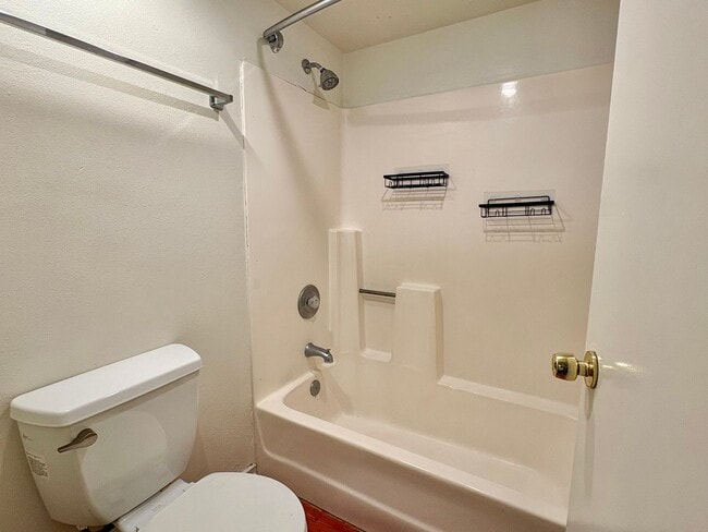 Building Photo - Desirable Pine Creek Condo by CAL POLY, 2 bedroom, 2 Bath + Den and Loft