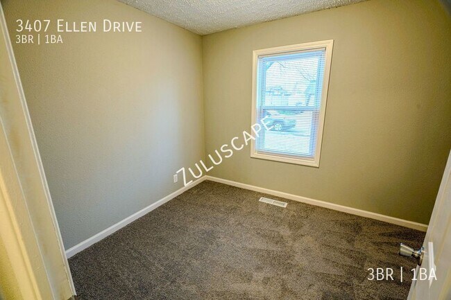 Building Photo - 3407 Ellen Dr