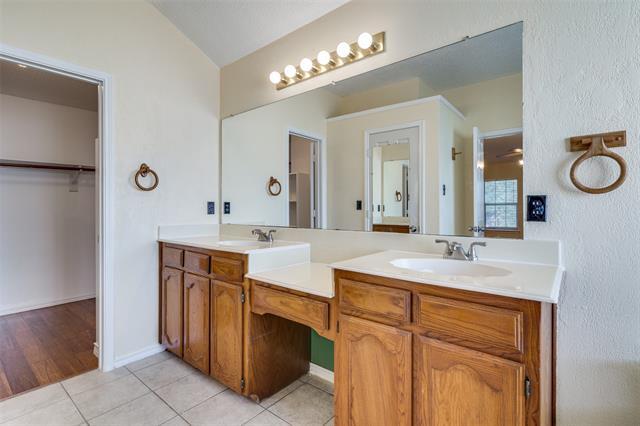 Building Photo - 8305 Camden Ct