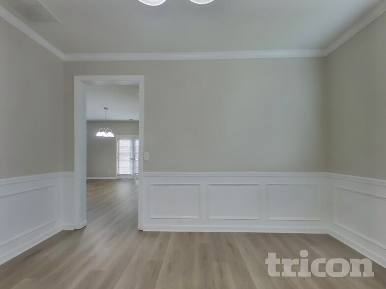 Building Photo - 3751 Lanier Dr