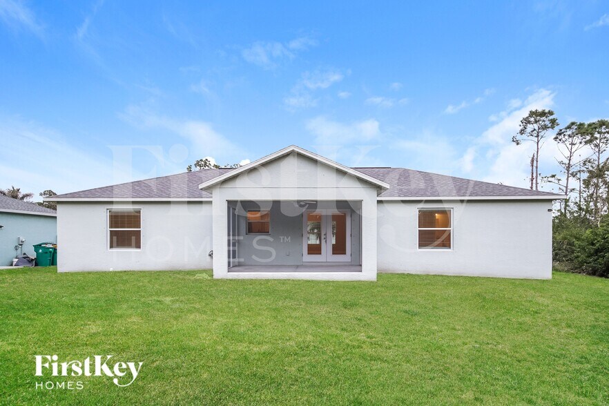 Building Photo - 6193 Seaport St